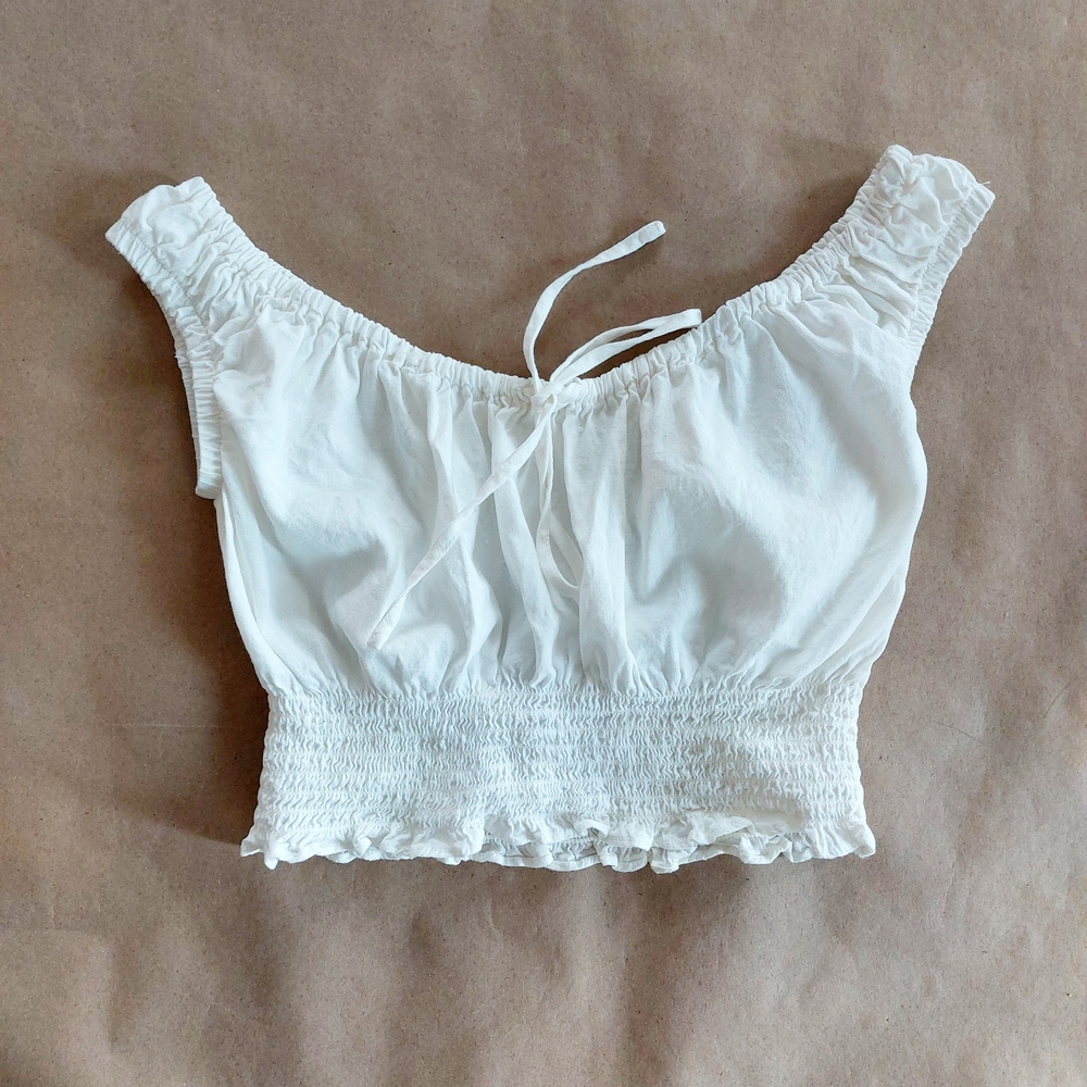 White Linen Ruffled Crop Top Blouse XS - Picture 8 of 8